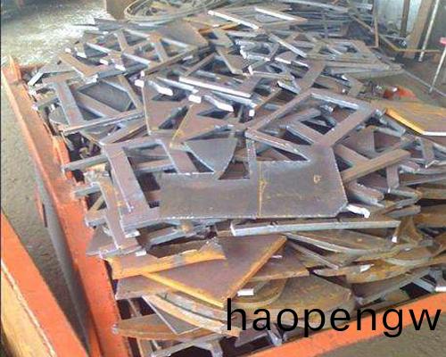 廢舊(jiu)鋼材迴(hui)收