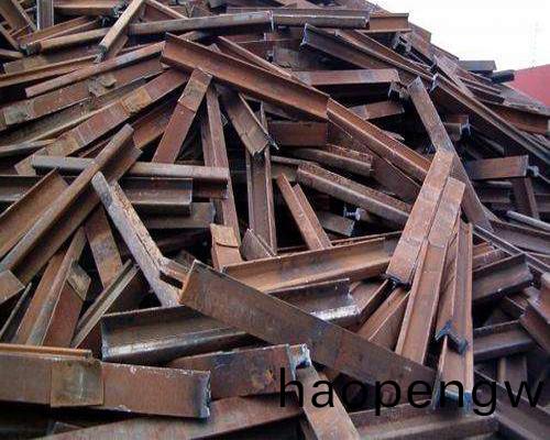 廢(fei)舊鋼材(cai)迴收(shou)